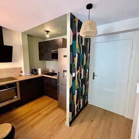 L'ovalie T2 Climatise Et Jardin Apartment *