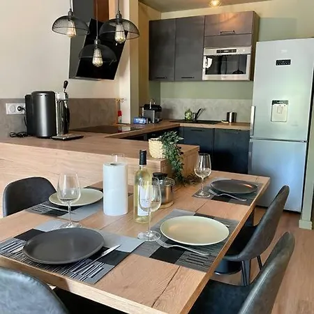 L'ovalie T2 Climatise Et Jardin *